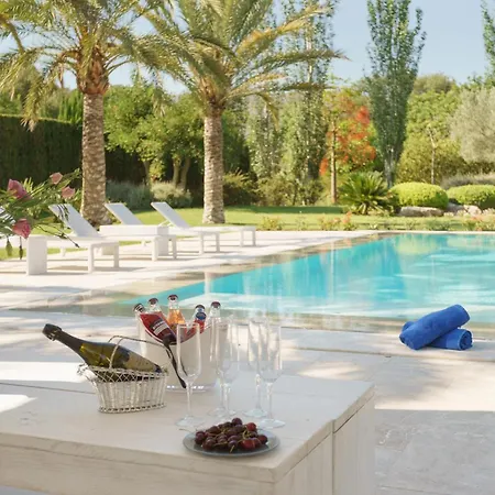 Landhuis Finca Playa Llenaire - Can Pou