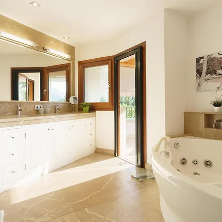 Finca Playa Llenaire - Can Pou