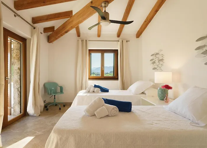 Kır Evi Playa Llenaire - Pou